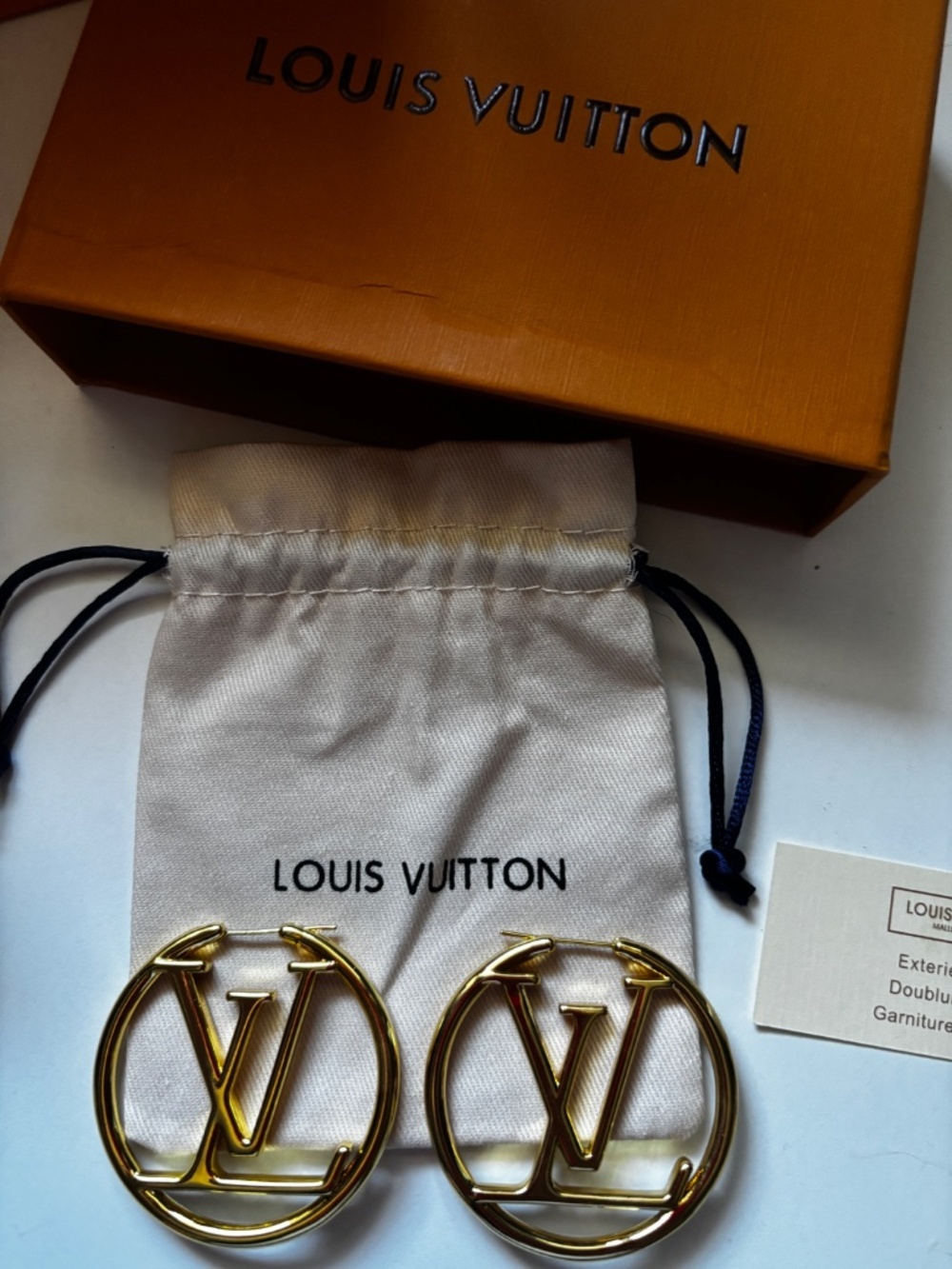 LV iconic hoop earrings - Picture 2 of 5